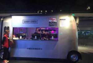 杭州ktv消费2万（杭州高消费KTV：两万娱乐账单揭秘）