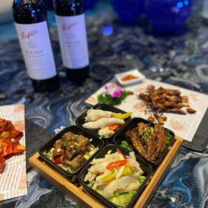 买酒微信销售聊天技巧（微信卖酒：打造高效销售对话的秘籍）